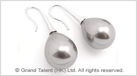 Shell Pearl Earrings